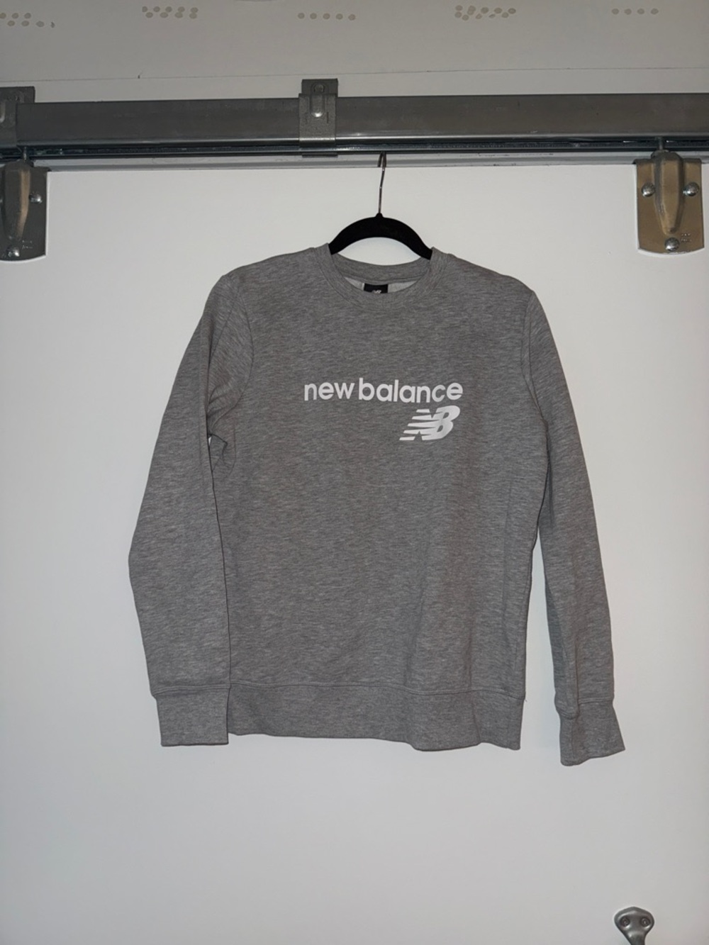 New Balance Heather Grey Crewneck Pullover Sweatshirt